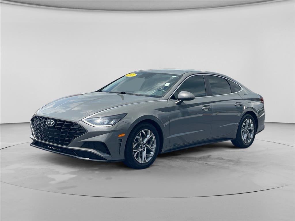Used 2023 Hyundai Sonata SEL FWD image 3