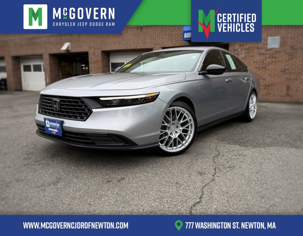 Used 2024 Honda Accord Sport image 1