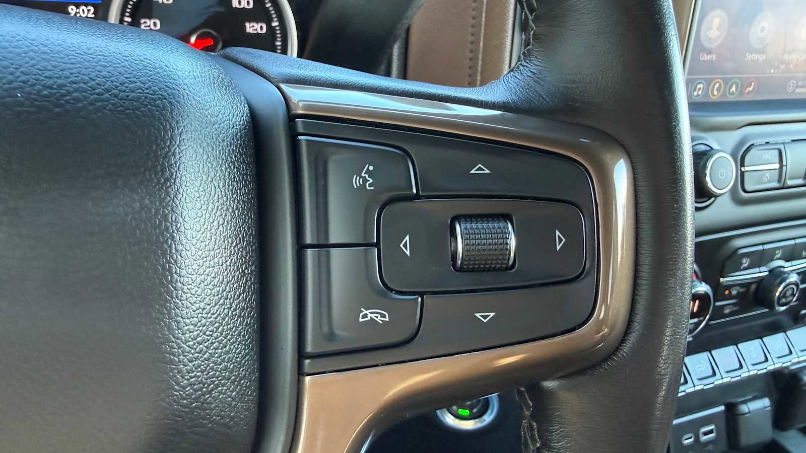 Used 2021 Chevrolet Silverado 3500 High Country AWD/4WD image 16