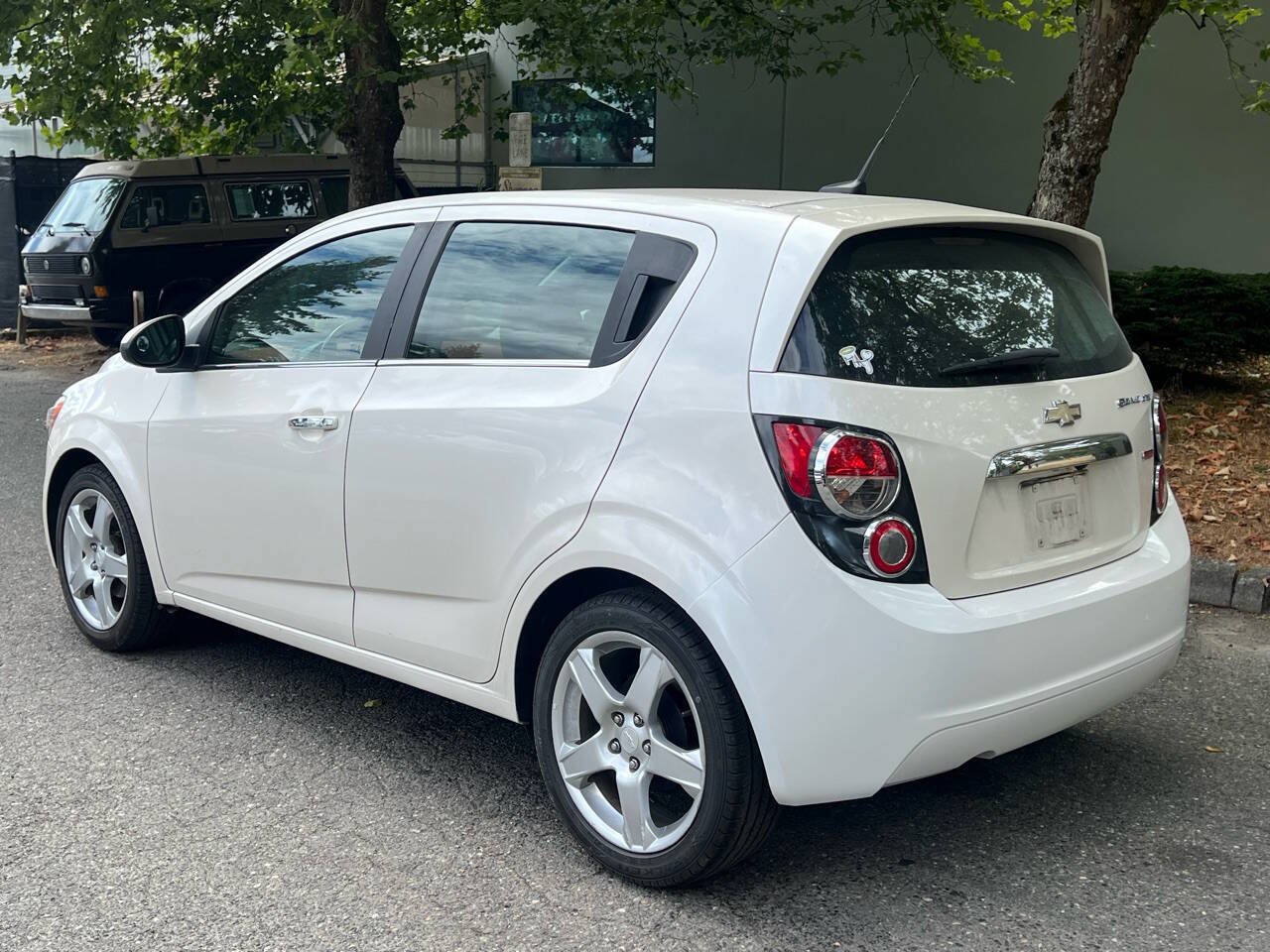 Used 2014 Chevrolet Sonic LTZ w/ Fun and Sun Package FWD image 3