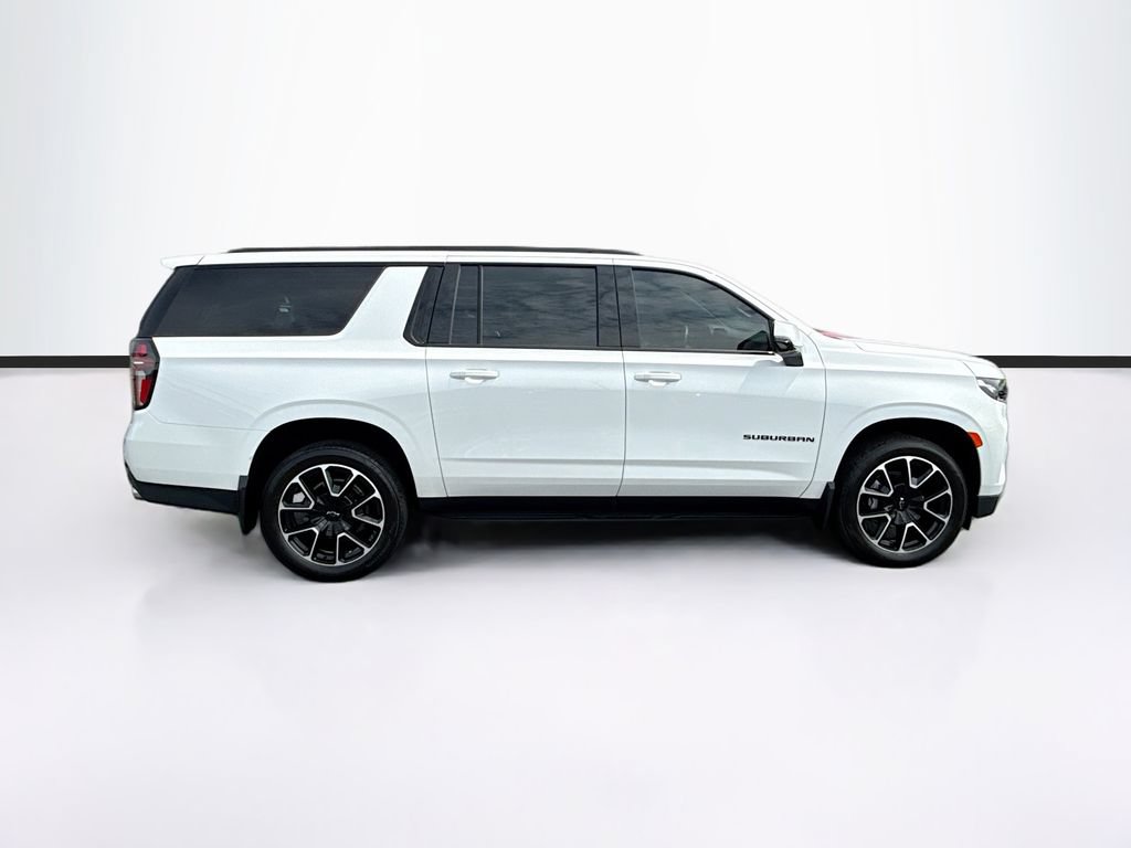 Used 2023 Chevrolet Suburban RST w/ Sport Performance Package AWD/4WD image 11
