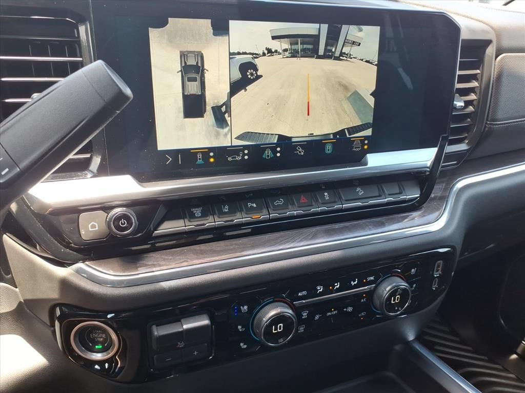 Used 2024 Chevrolet Silverado 2500 LTZ w/ LTZ Premium Package AWD/4WD image 29