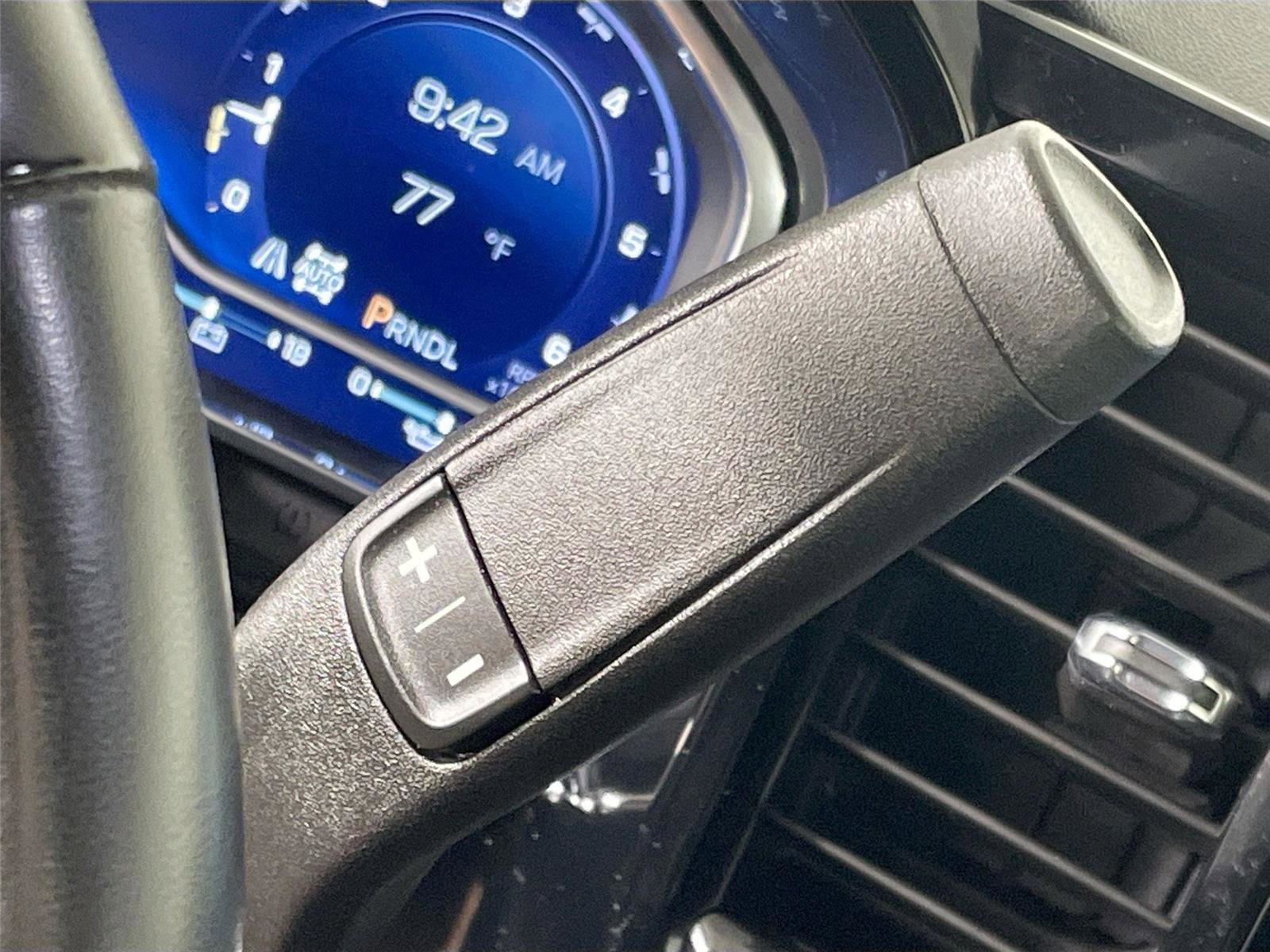 Used 2023 Chevrolet Silverado 1500 LT AWD/4WD image 15