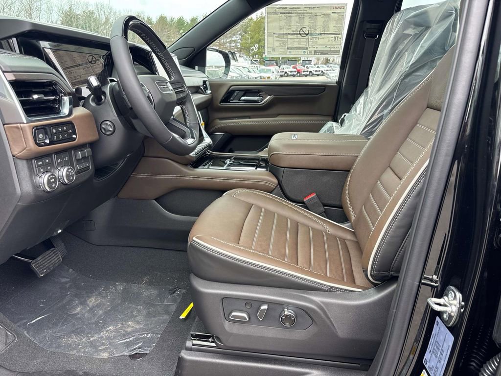 New 2026 GMC Yukon XL Denali Ultimate image 13