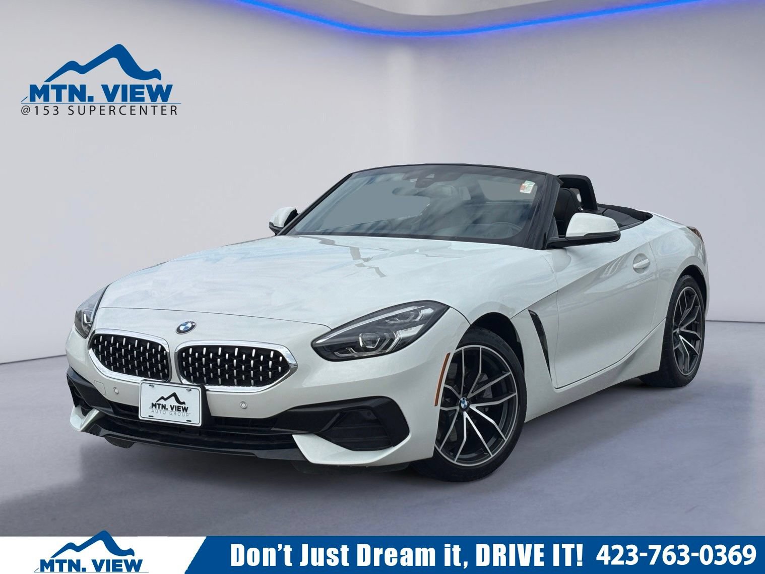 Used 2022 BMW Z4 sDrive30i RWD image 1