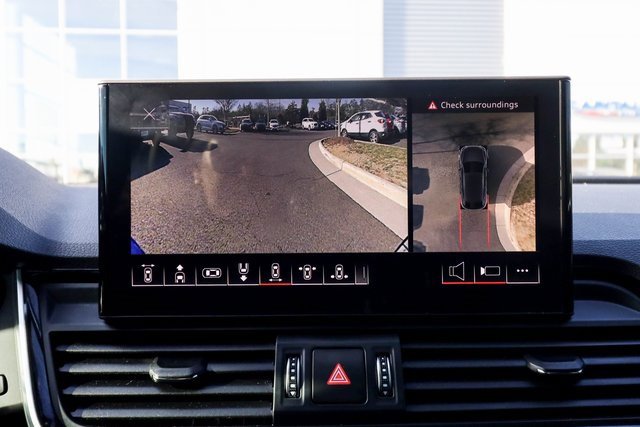 Used 2022 Audi SQ5 Premium Plus w/ Premium Plus Package image 12