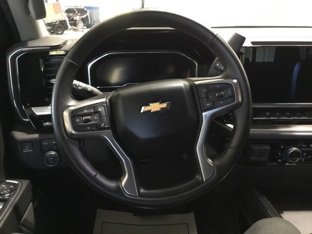 Used 2024 Chevrolet Silverado 3500 LTZ w/ LTZ Plus Package image 39