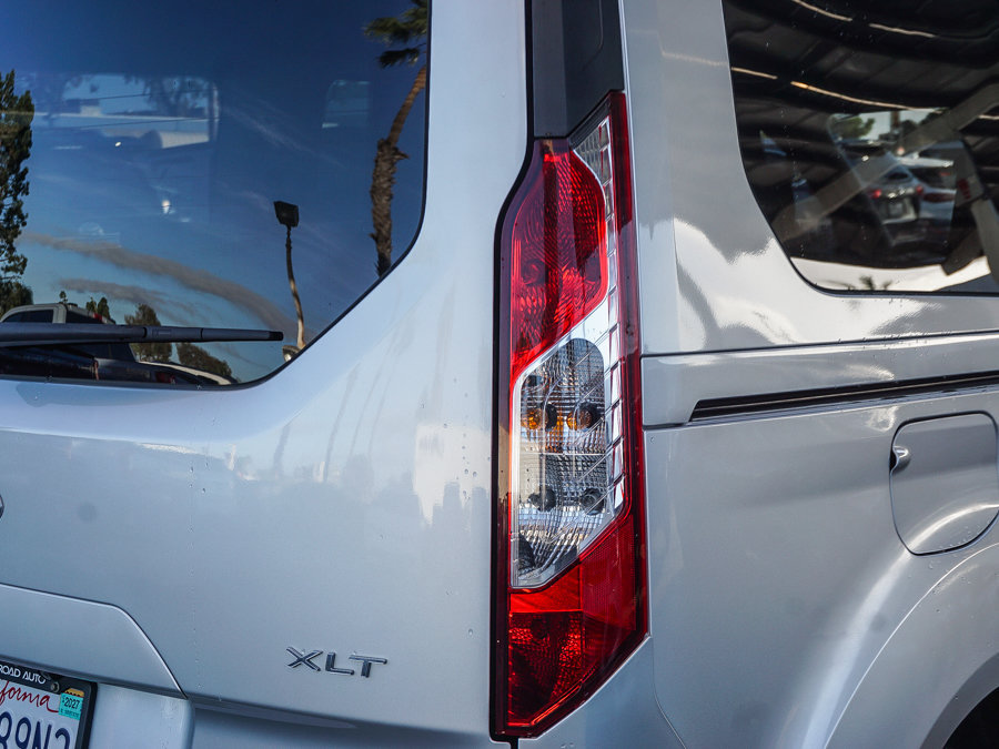 Used 2022 Ford Transit Connect XLT FWD image 7