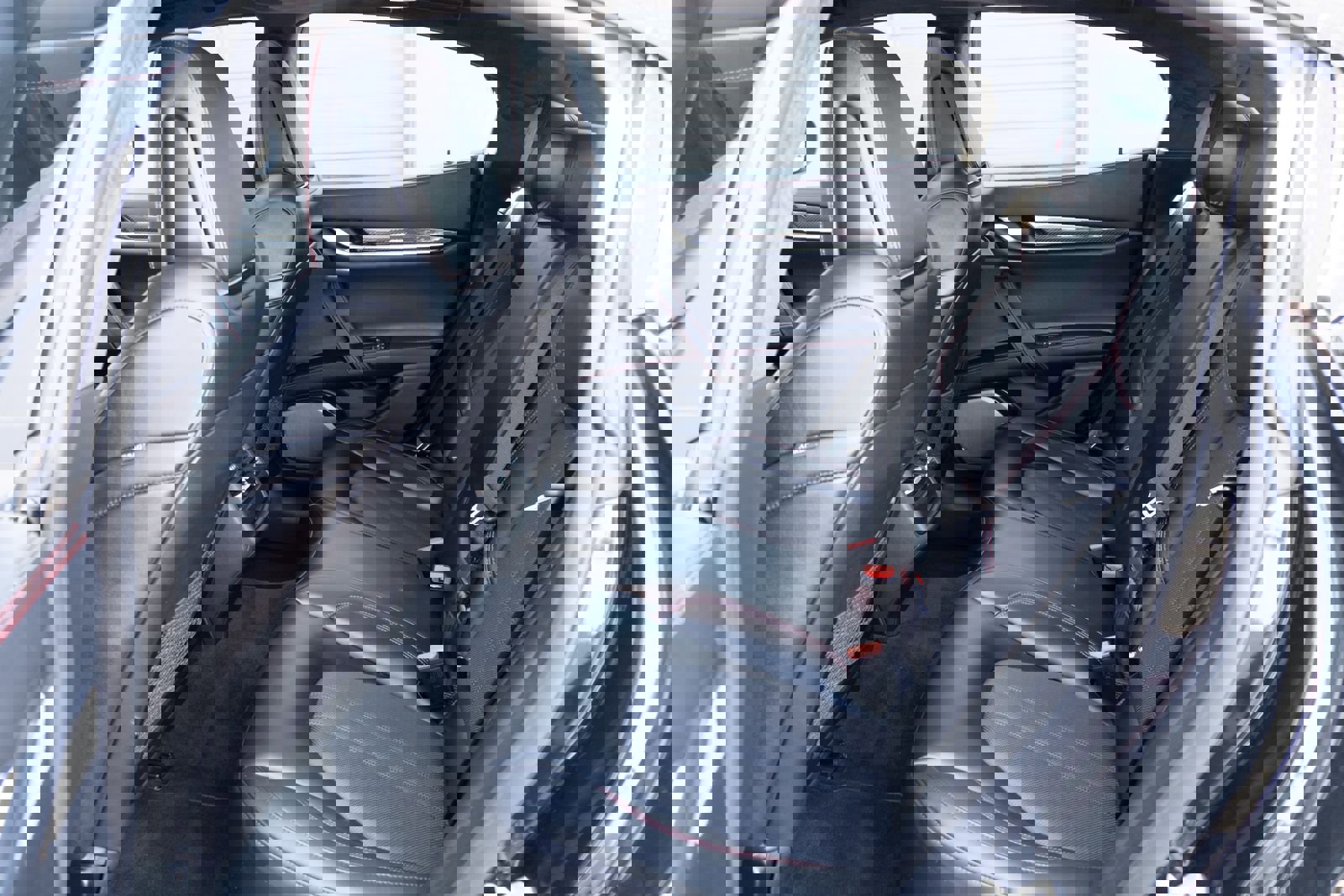 Used 2018 Maserati Ghibli S GranSport Q4 image 19