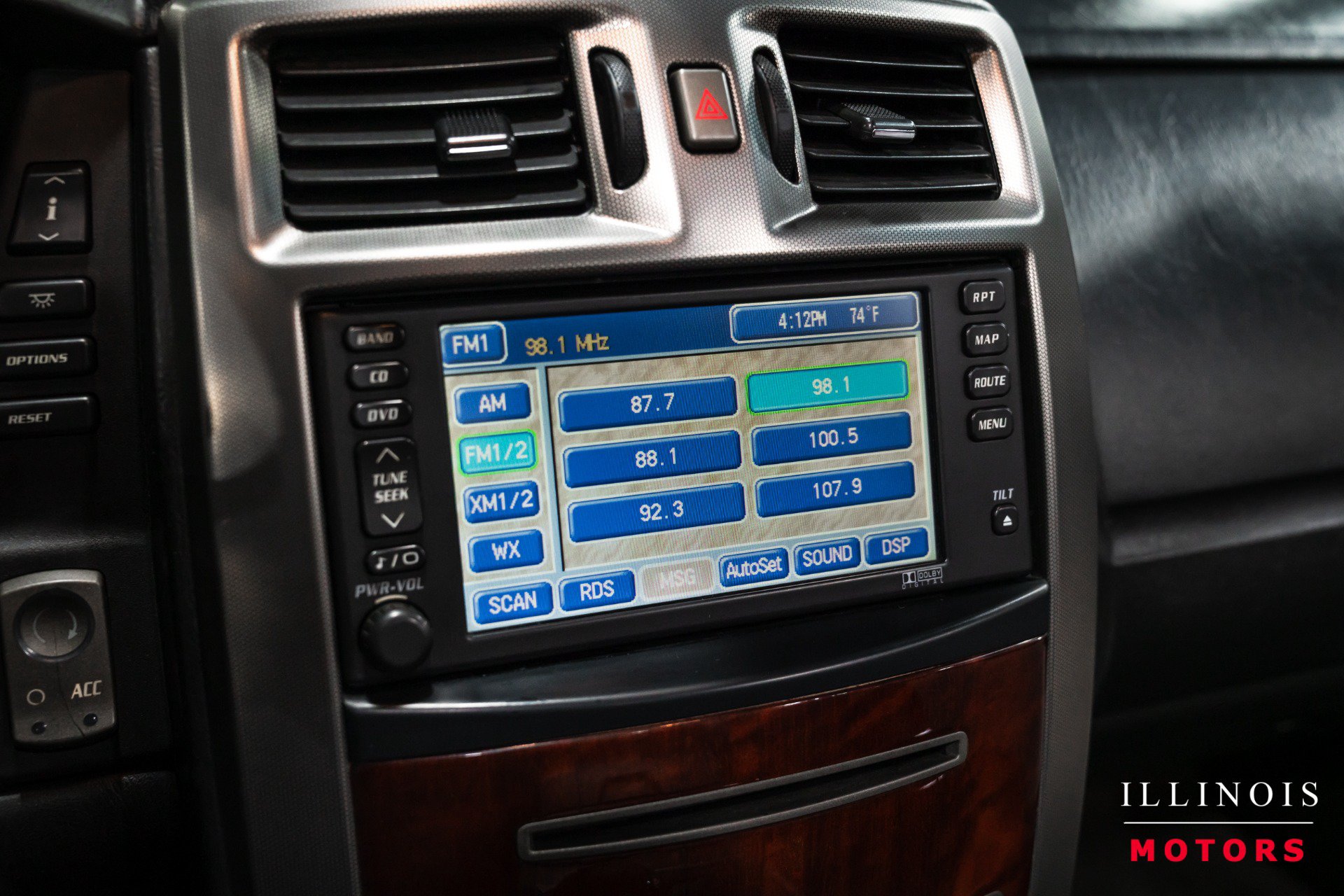 Used 2006 Cadillac XLR RWD image 21