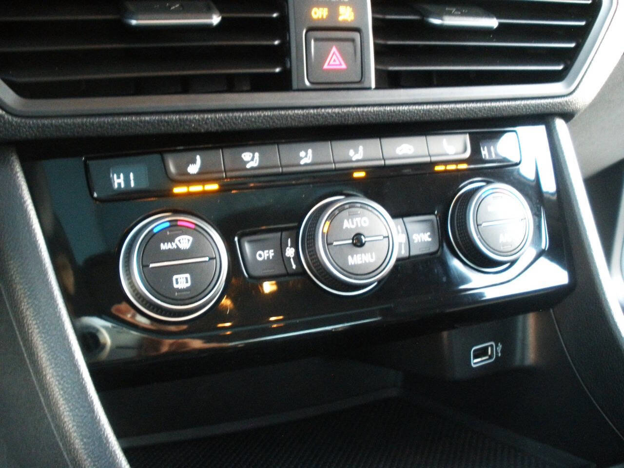 Used 2019 Volkswagen Jetta SE image 39