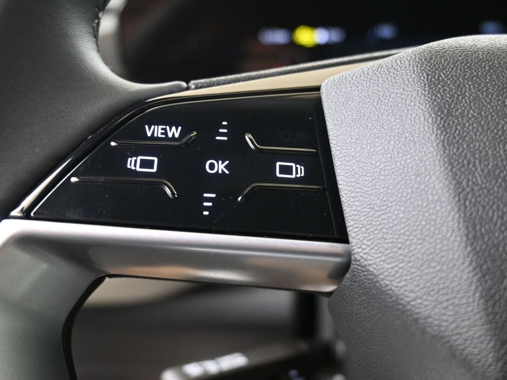 Certified 2025 Audi Q5 Premium w/ 19" Wheel Package image 24