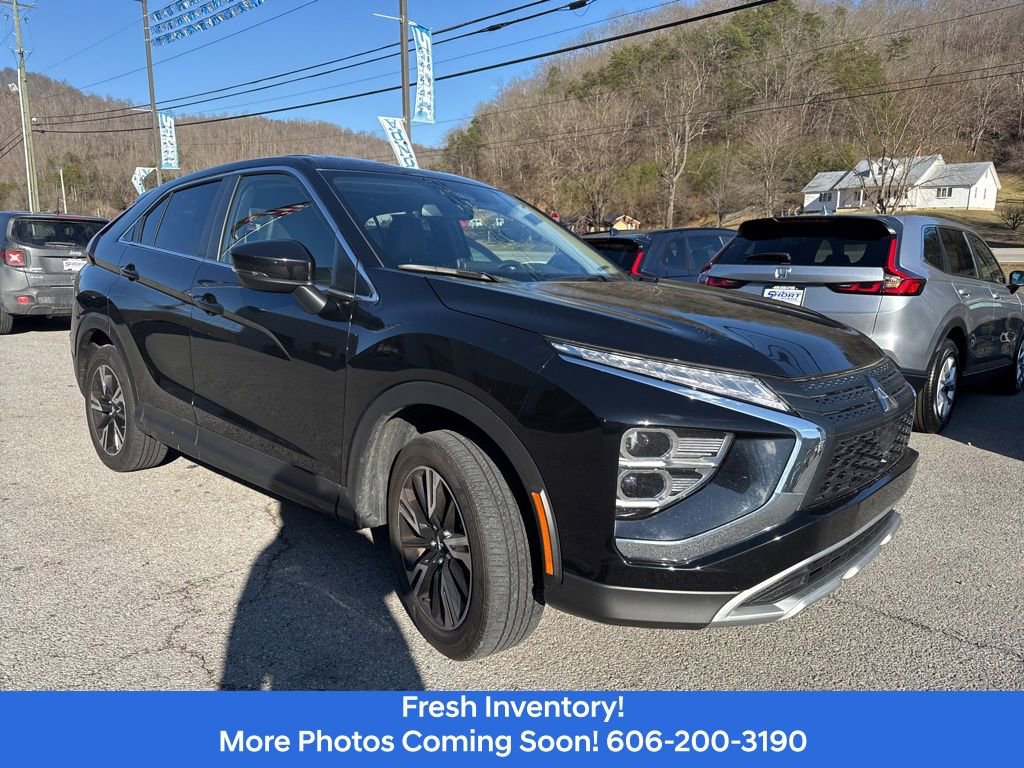 Used 2025 Mitsubishi Eclipse Cross SE image 3