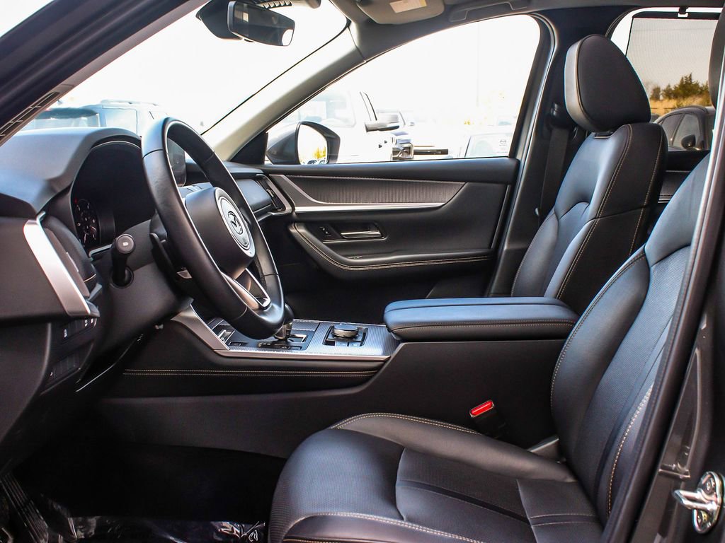 Used 2024 MAZDA CX-90 Plug-In Hybrid w/ Preferred AWD/4WD image 32