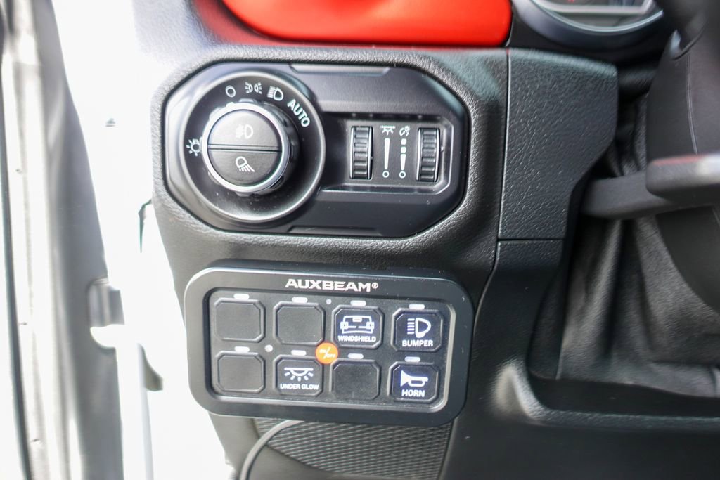 Used 2021 Jeep Gladiator Rubicon image 17