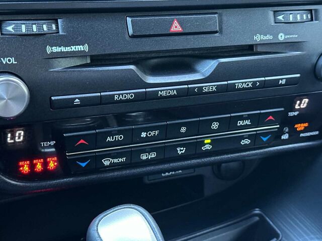 Used 2022 Lexus RX 350 350 4D Sport Utility image 24