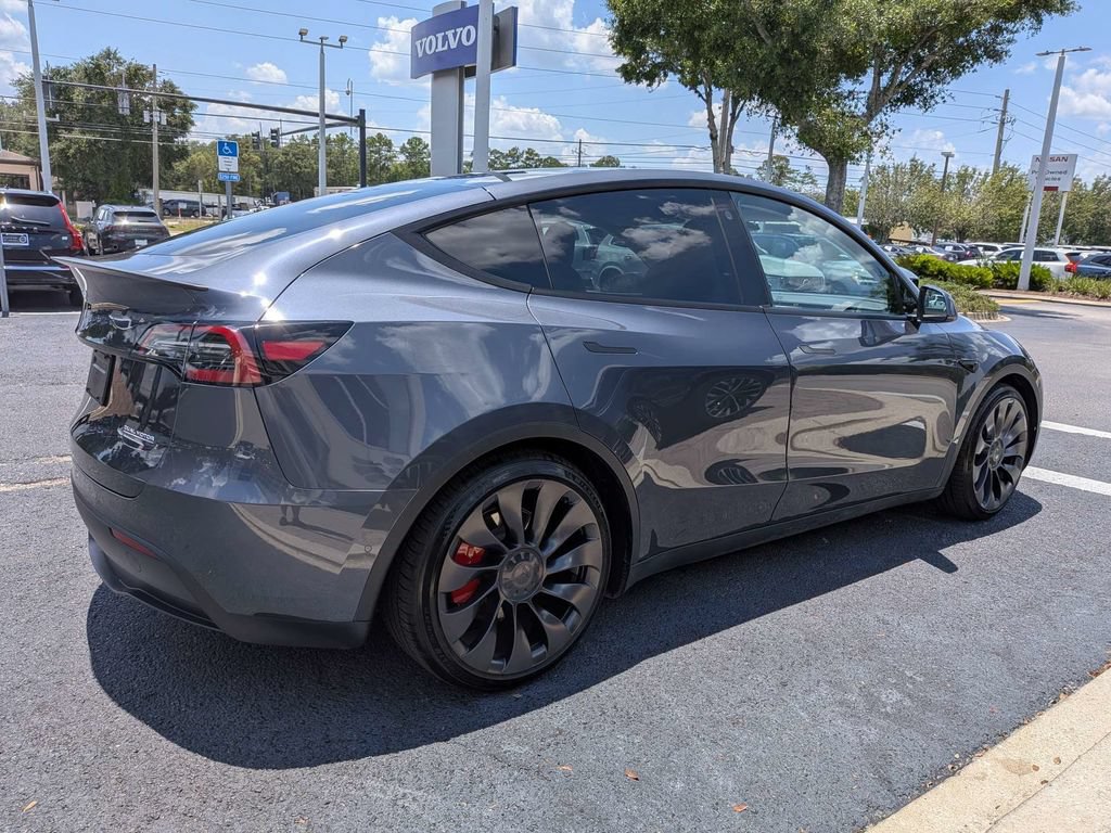 Used 2022 Tesla Model Y Performance AWD/4WD image 6