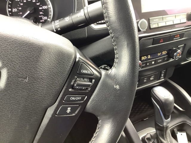 Used 2022 Nissan Frontier SV AWD/4WD image 25