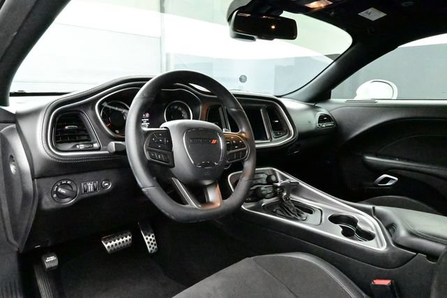 Used 2021 Dodge Challenger R/T Scat Pack RWD image 4