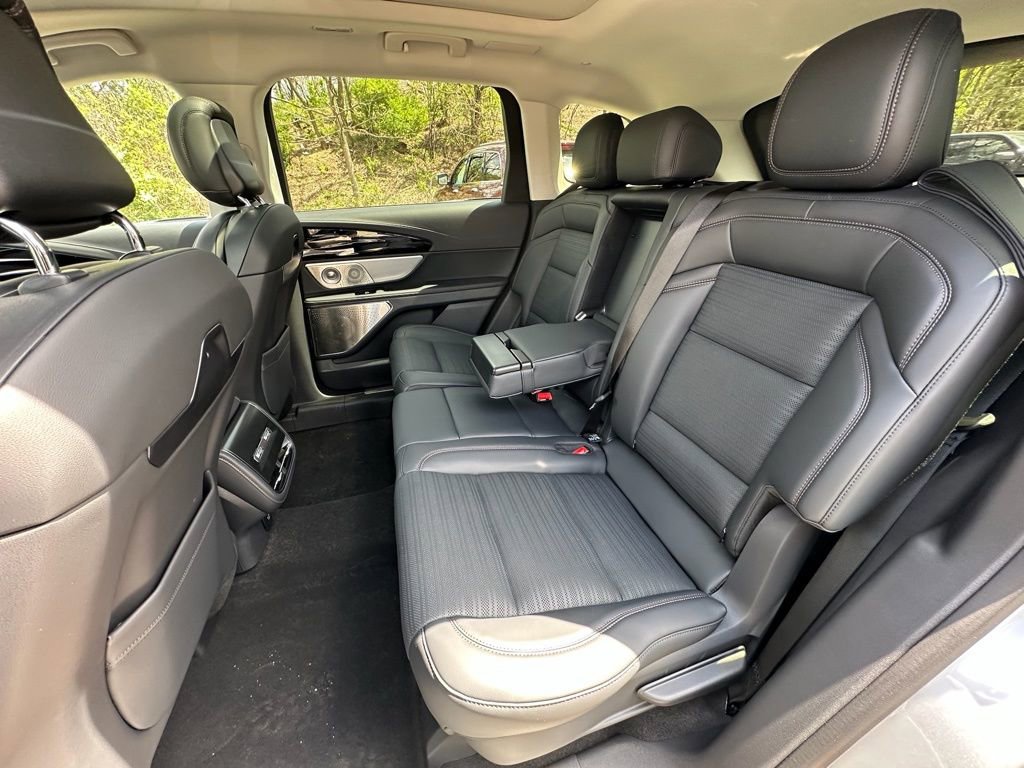 New 2026 Lincoln Nautilus Reserve AWD/4WD image 19