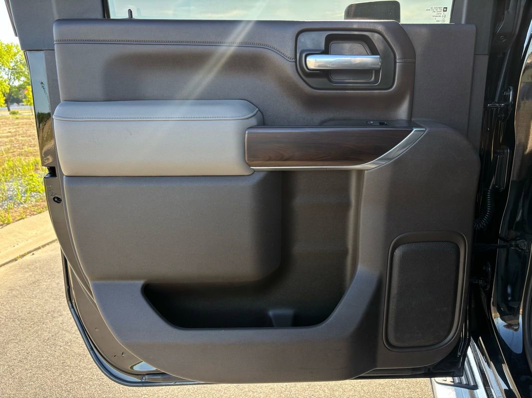 Used 2020 GMC Sierra 2500 SLT w/ SLT Premium Plus Package AWD/4WD image 24