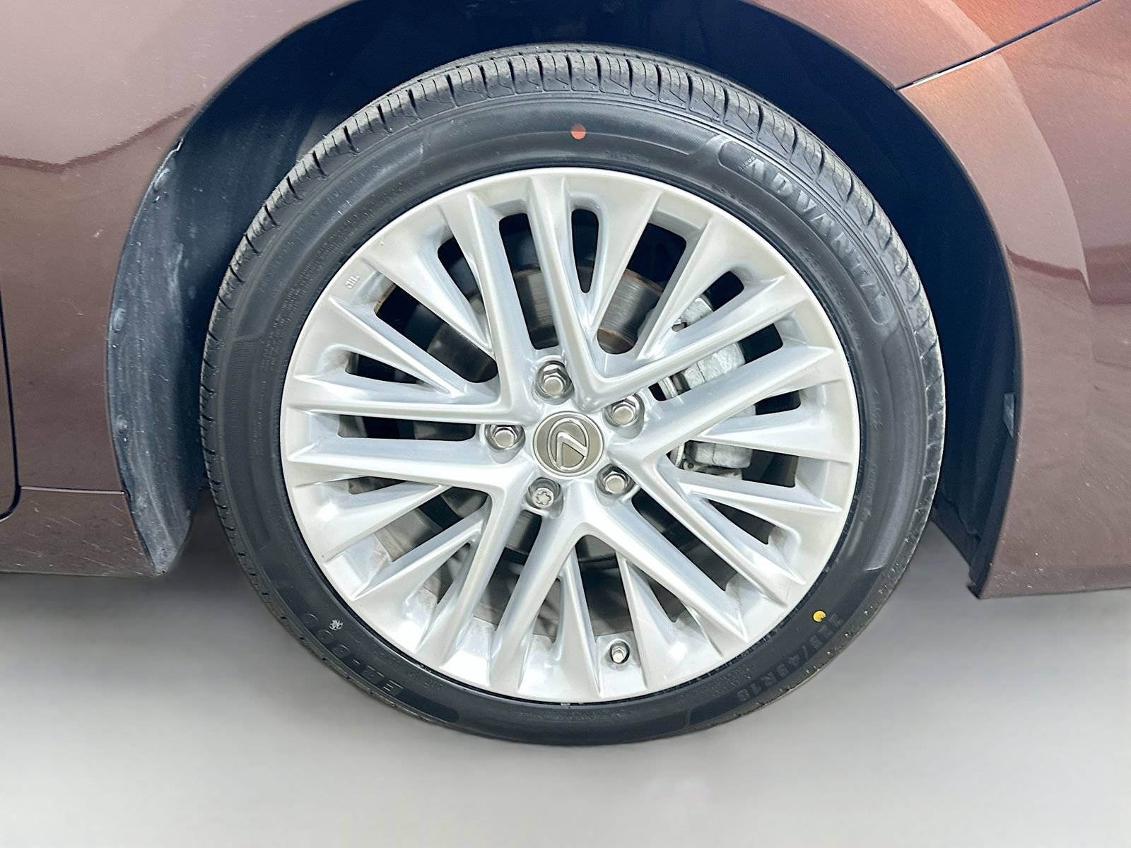 Used 2018 Lexus ES 350 w/ Luxury Package w/Wood Trim FWD image 10
