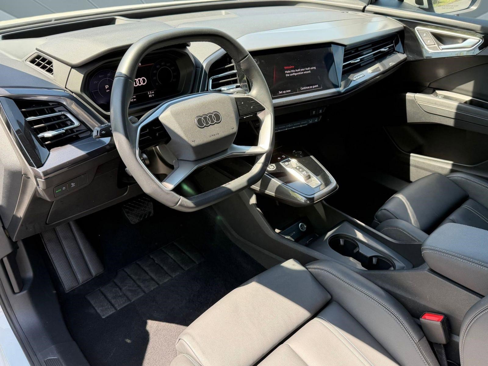 Used 2023 Audi Q4 e-tron Prestige w/ Black Optic Package image 4