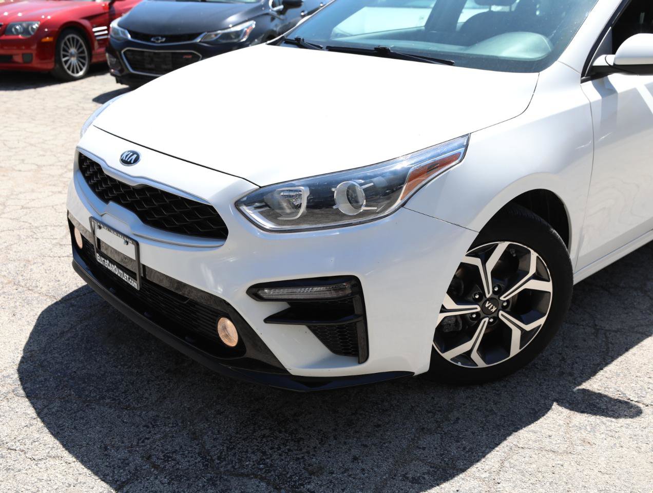 Used 2021 Kia Forte LXS FWD image 2