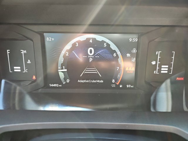 Certified 2025 Toyota Tacoma SR5 AWD/4WD image 19
