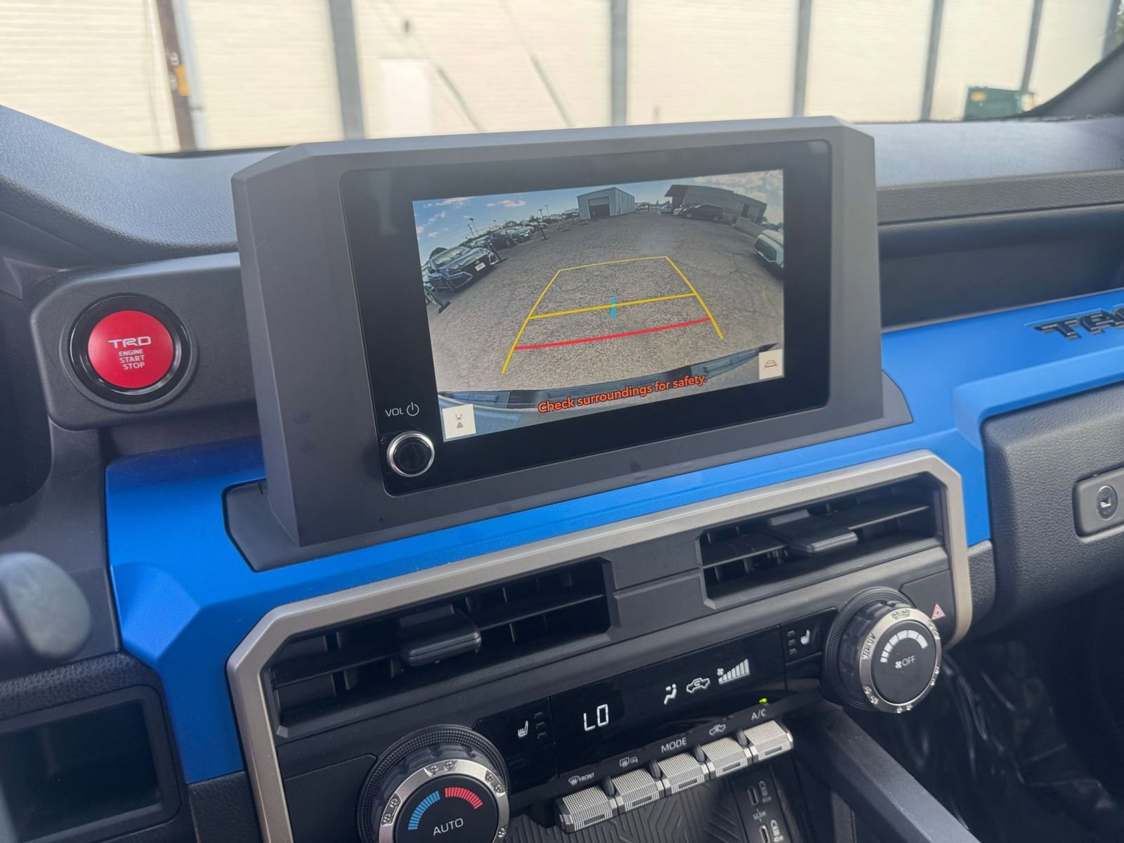 Used 2025 Buick Envista Sport Touring image 17