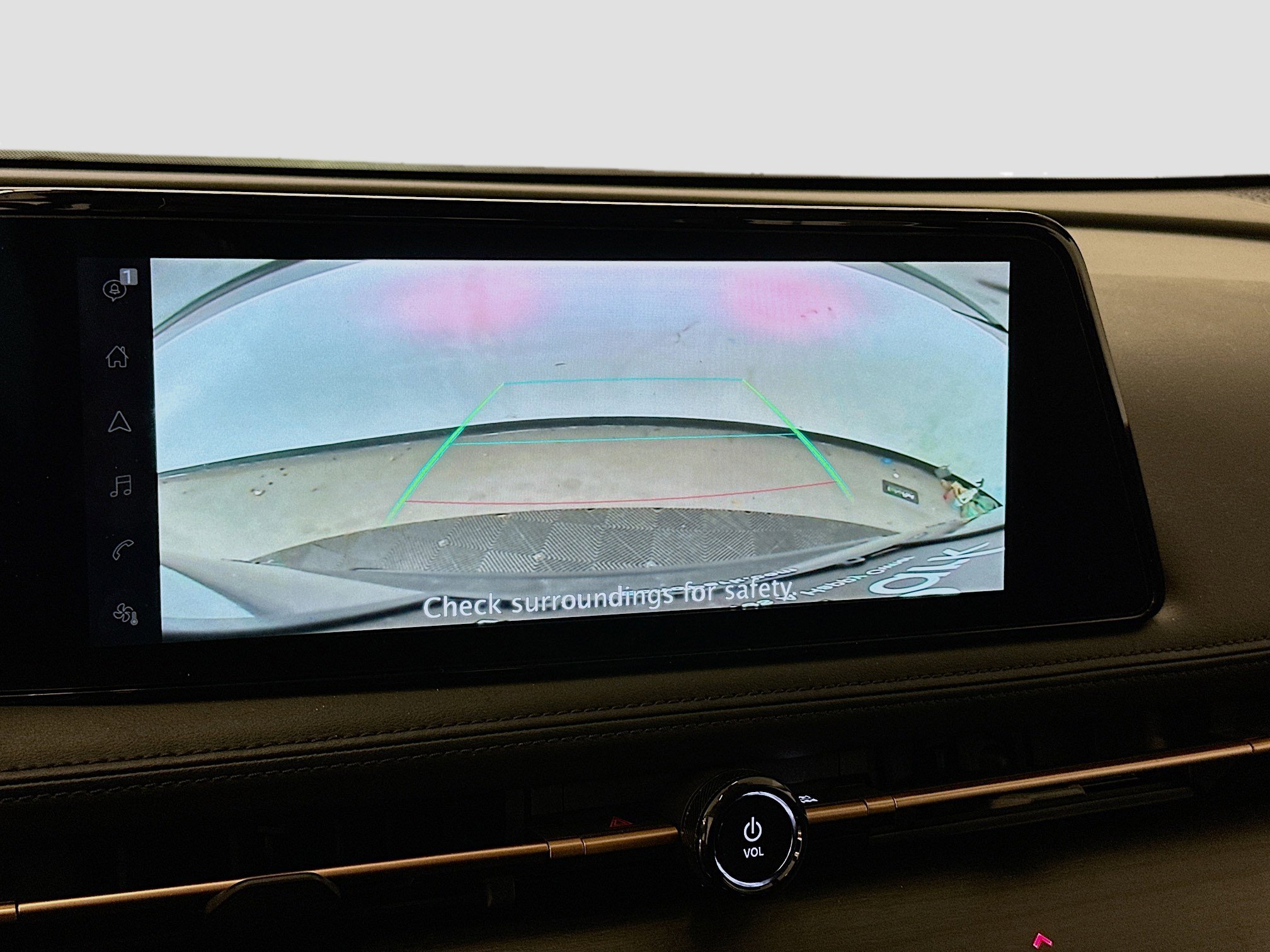 Used 2024 Nissan Ariya AWD image 23