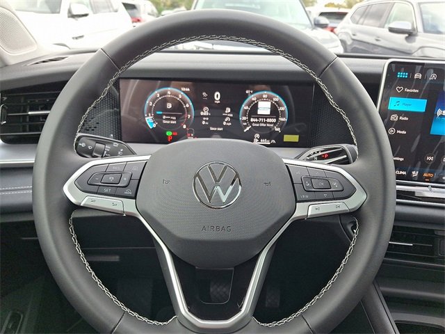 New 2026 Volkswagen Tiguan SE image 10