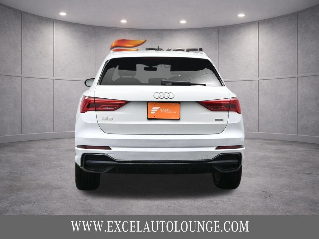 Used 2020 Audi Q3 2.0T Premium Plus w/ Premium Plus Package AWD/4WD image 7