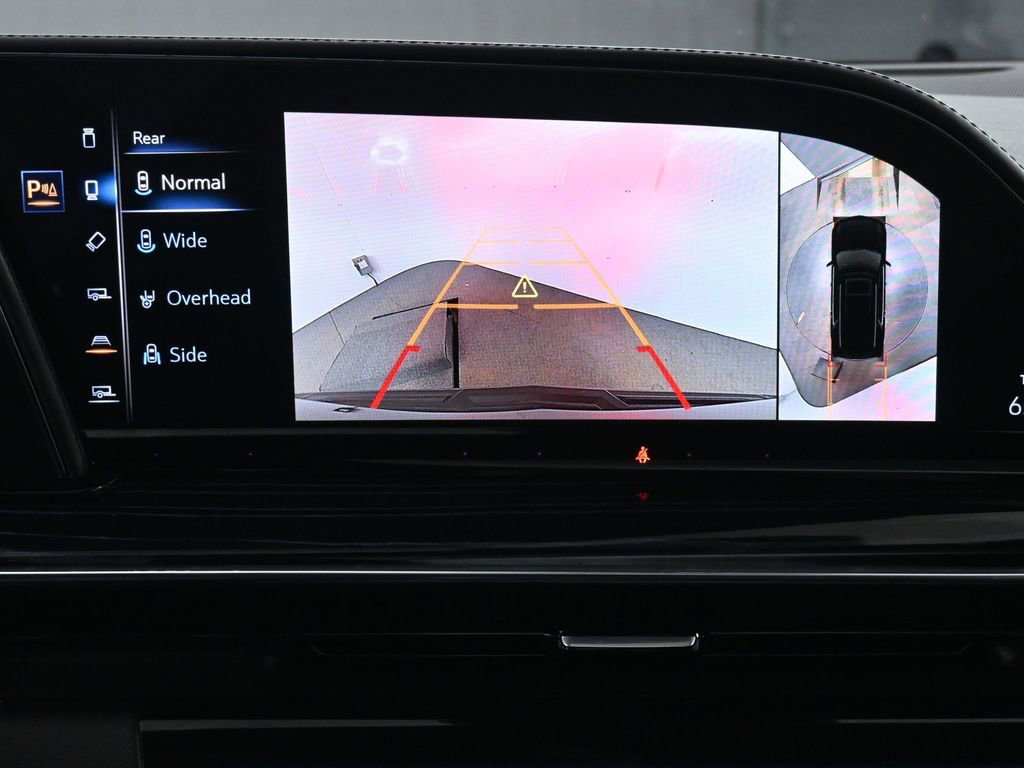 Used 2021 Cadillac Escalade Sport w/ LPO, Illumination Package image 30