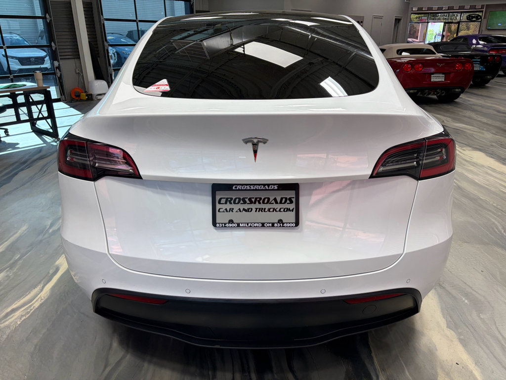 Used 2021 Tesla Model Y Long Range AWD/4WD image 33