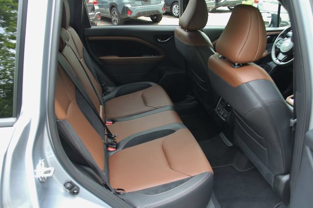 Certified 2025 Subaru Forester Touring AWD/4WD image 40