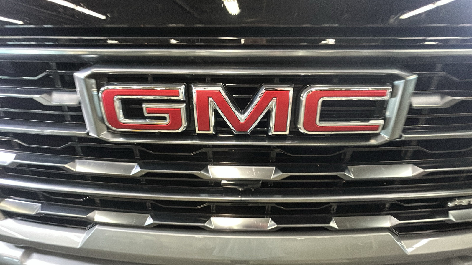 Used 2026 GMC Sierra 2500 AT4 w/ AT4 Premium Plus Package AWD/4WD image 10