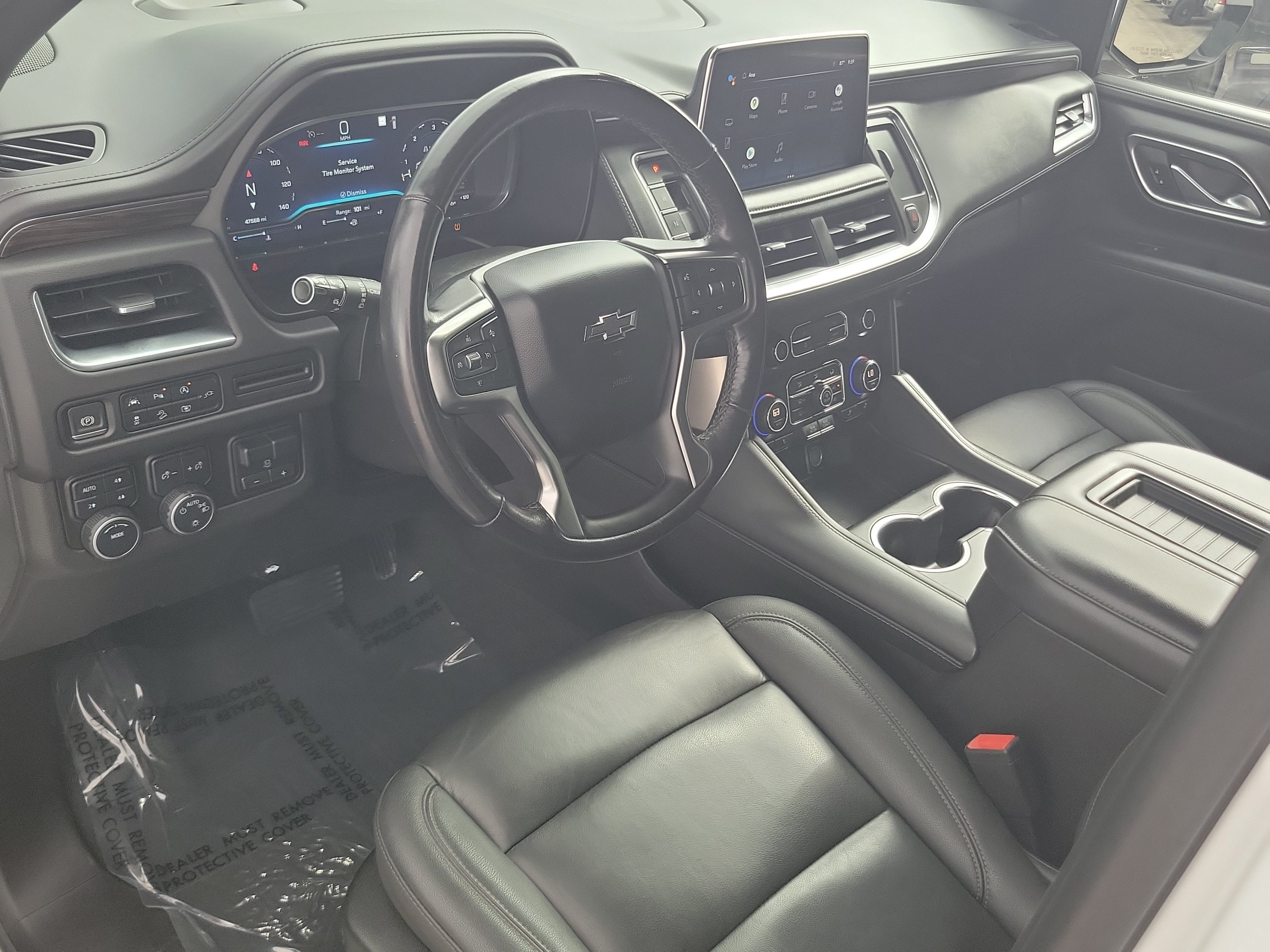 Used 2022 Chevrolet Tahoe Z71 w/ Luxury Package AWD/4WD image 9