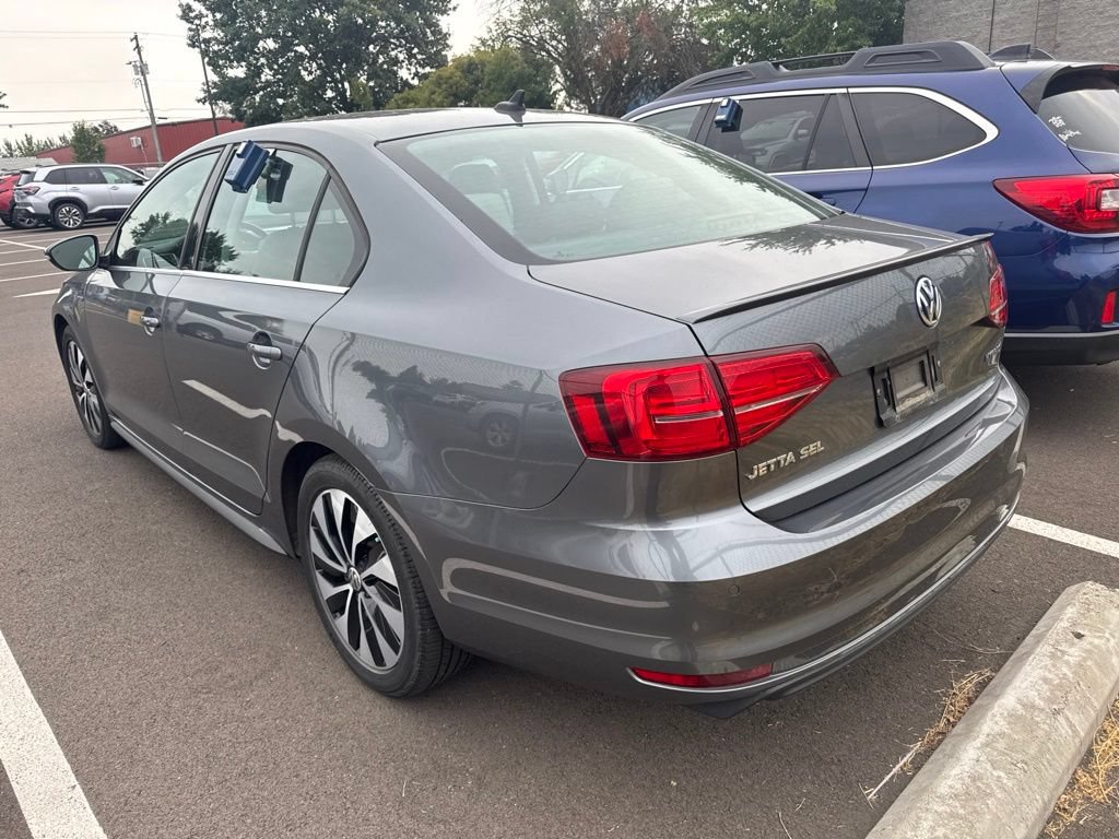 Used 2015 Volkswagen Jetta SEL Premium FWD image 2