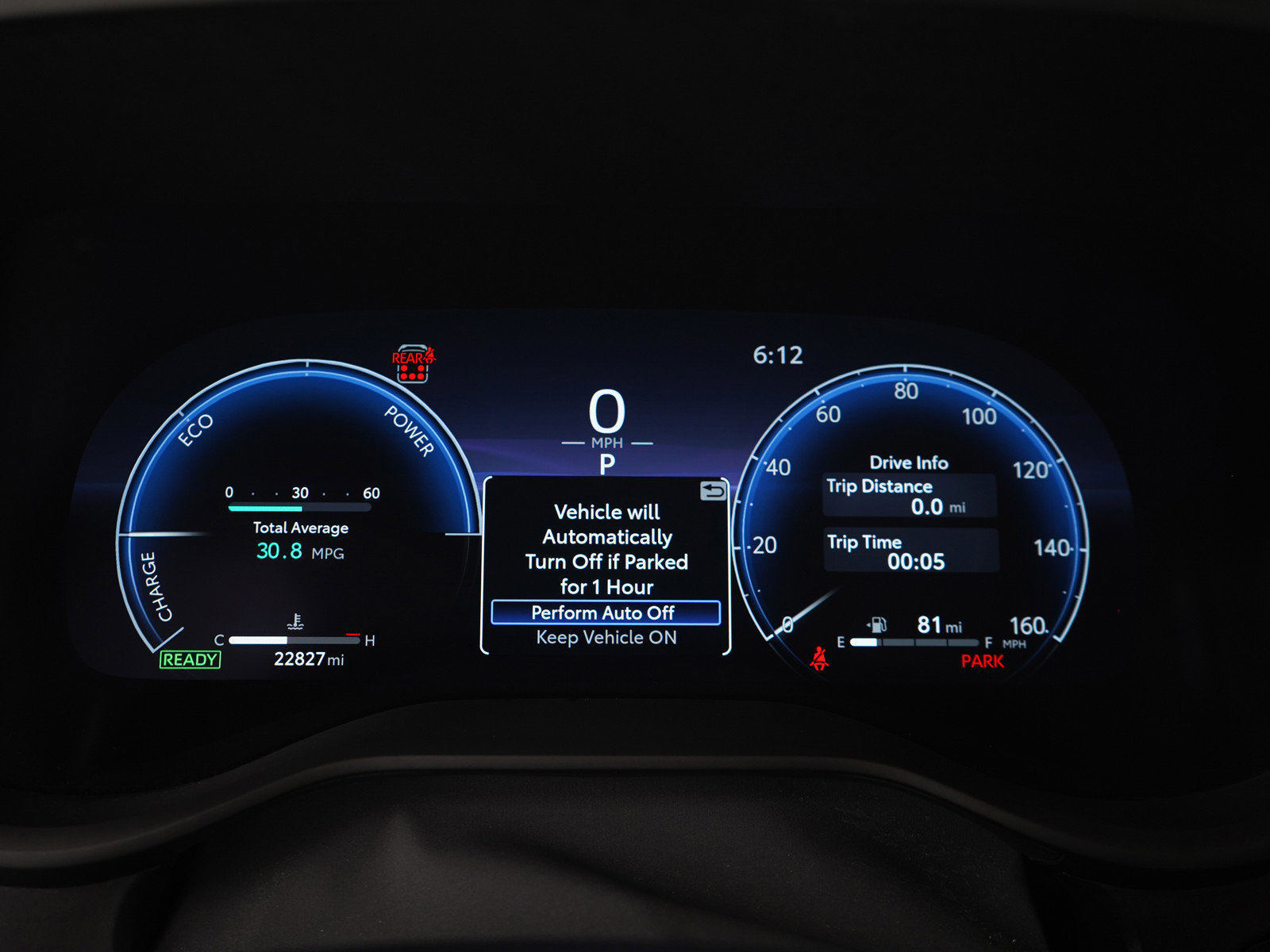 Used 2025 Toyota Sienna Limited image 31