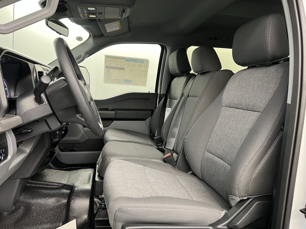 New 2026 Ford F350 XL w/ XL Chrome Package image 23