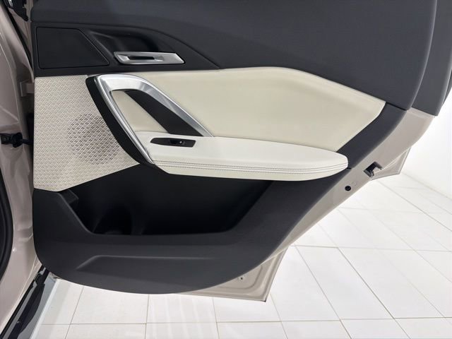 Used 2026 BMW X1 xDrive28i w/ Convenience Package image 21