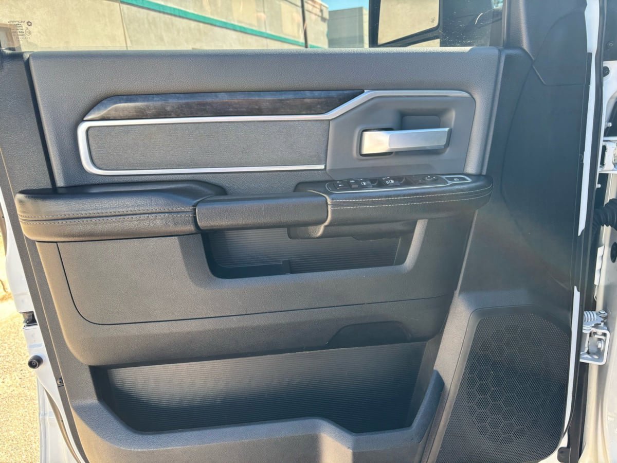 Used 2023 RAM 2500 Big Horn image 18