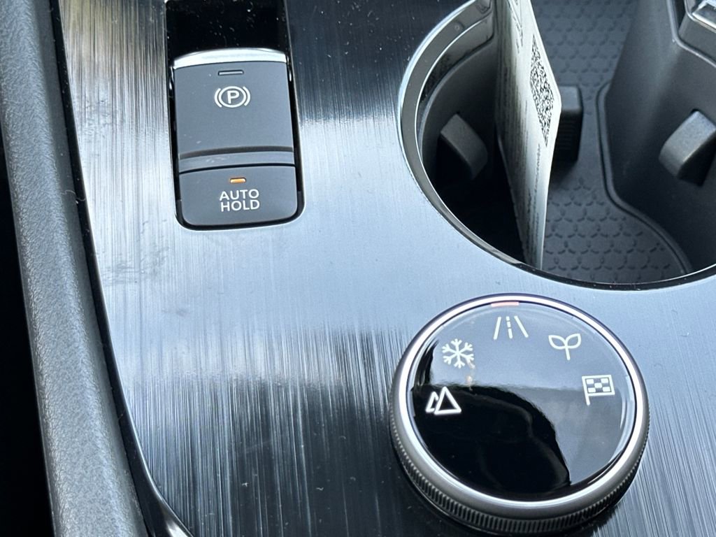 New 2026 Nissan Rogue SV image 25