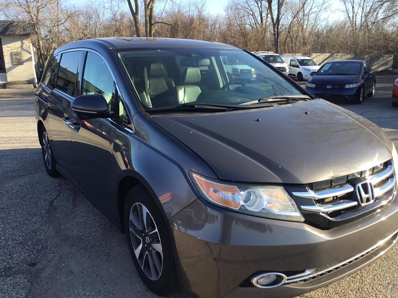 Used 2014 Honda Odyssey Touring image 4