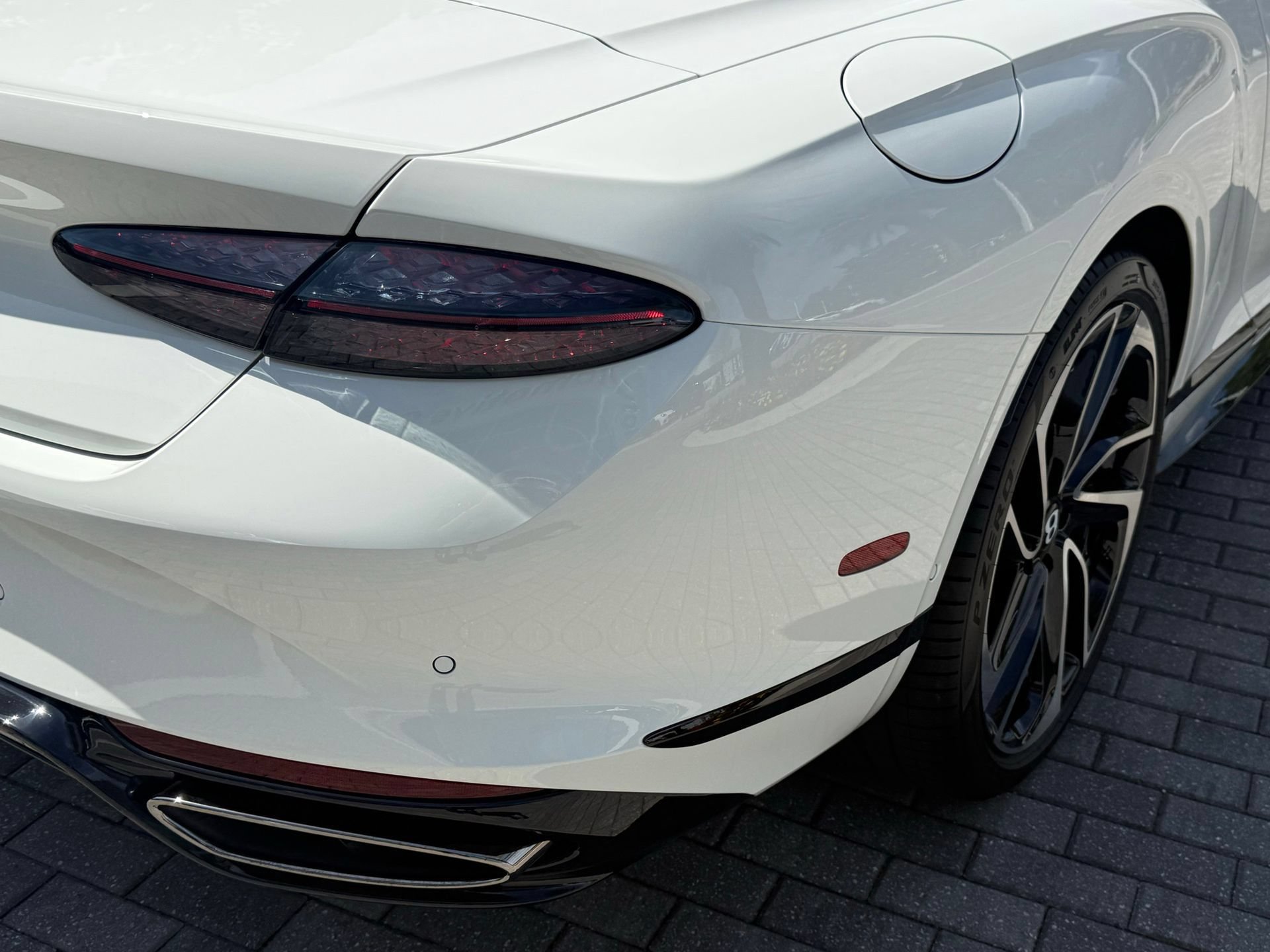 New 2026 Bentley Continental GTC AWD/4WD image 15