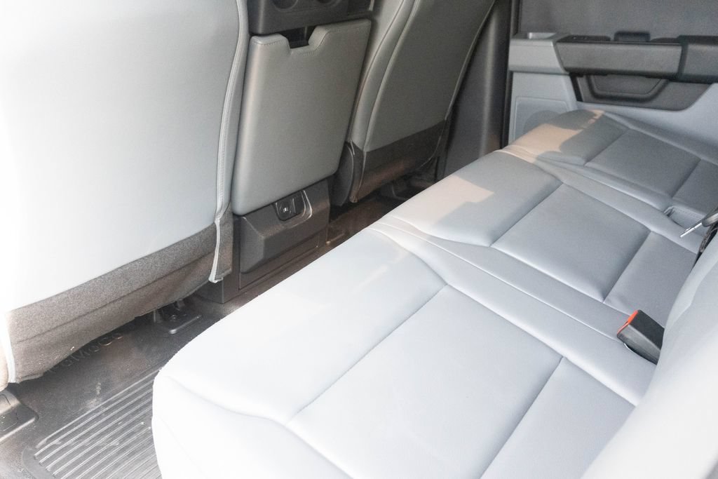 Used 2025 Ford F350 XL RWD image 19