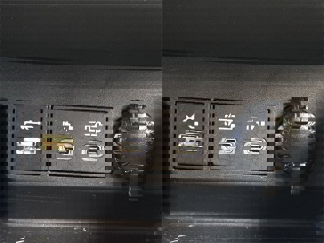 Used 2024 Toyota Highlander XLE image 22