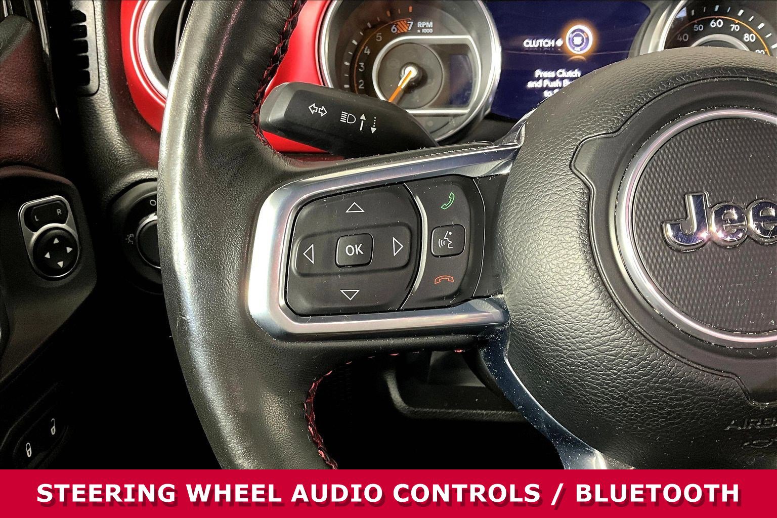 Used 2023 Jeep Wrangler Rubicon AWD/4WD image 11