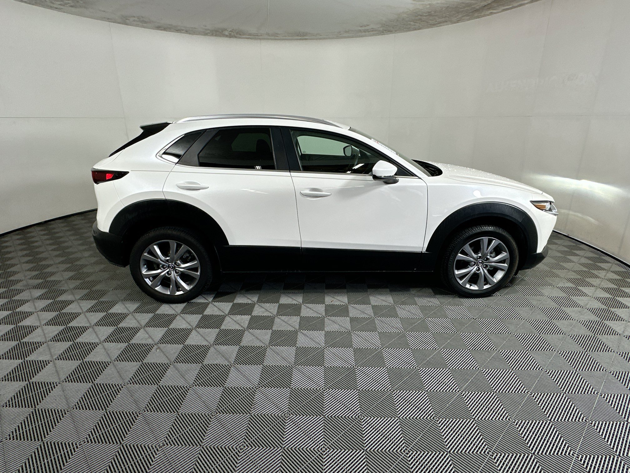 Used 2022 MAZDA CX-30 AWD 2.5 S w/ Preferred Package image 2